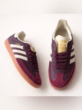 adidas Samba Men’s Sneakers in Burgundy and White with Gum Sole